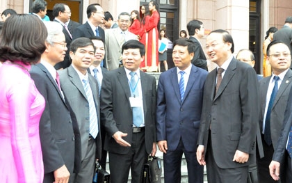 Vorbereitung der strategischen Beamten des Landes