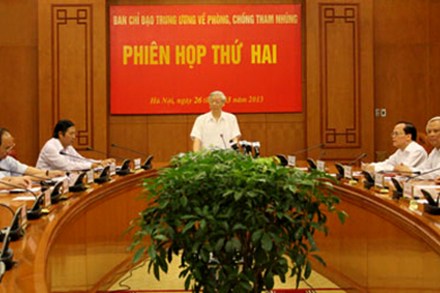 KPV-Generalsekretär Trong zu Gast auf Sitzung der Zentralkommission für Korruptionsbekämfung