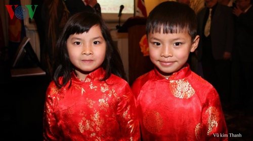 Vietnamesen im Ausland feiern das Neujahrsfest Tet