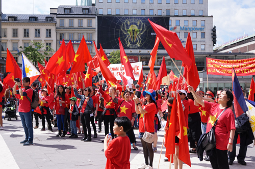 Vietnamesische Gemeinschaft in Schweden protestiert gegen das Vorgehen Chinas im Ostmeer