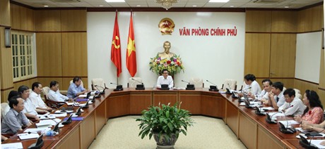 Vizepremierminister Vu Duc Dam schätzt die höhere Schulbildung im Bildungssystem