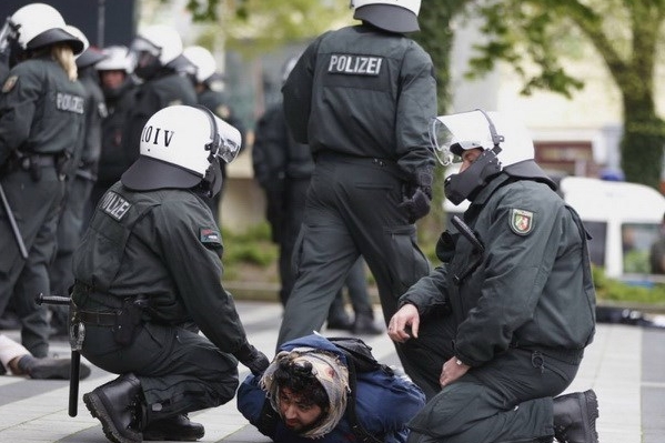 Deutschland: Dschihad-Unterstützer festgenommen