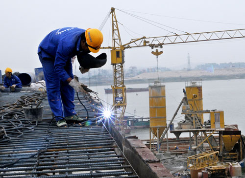 Produktionstätigkeiten an den ersten Tagen des neuen Jahres