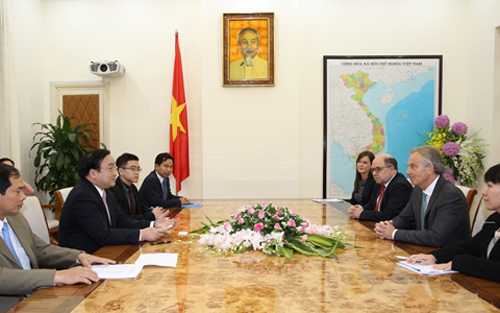 Vizepremierminister Hoang Trung Hai empfängt den ehemaligen britischen Premierminister Tony Blair