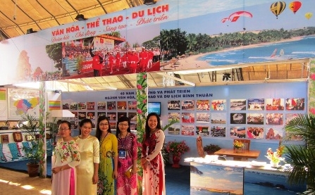 Veranstaltungen zum 40. Jahrestag der Befreiung des Südens und Vereinigung des Landes