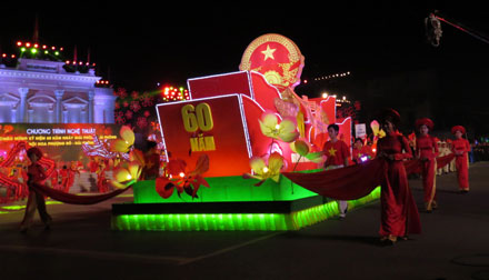 Eröffnung des 4. Feuerblumenfests in der Hafenstadt Hai Phong