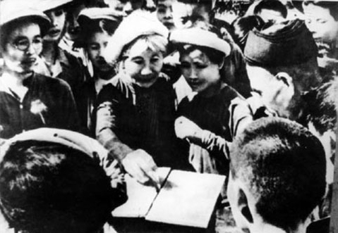 Veranstaltungen zum 70. Jahrestag der ersten Parlamentswahl