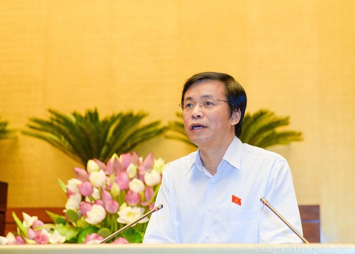 Bericht über Arbeit des Parlaments der 13. Legislaturperiode: Das Parlament ist zunehmend volksnah