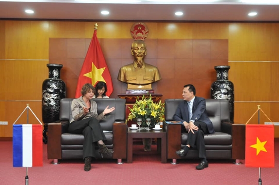 Offshore-Windenergie und Kreislaufwirtschaft: Zusammenarbeit zwischen Vietnam und den Niederlanden