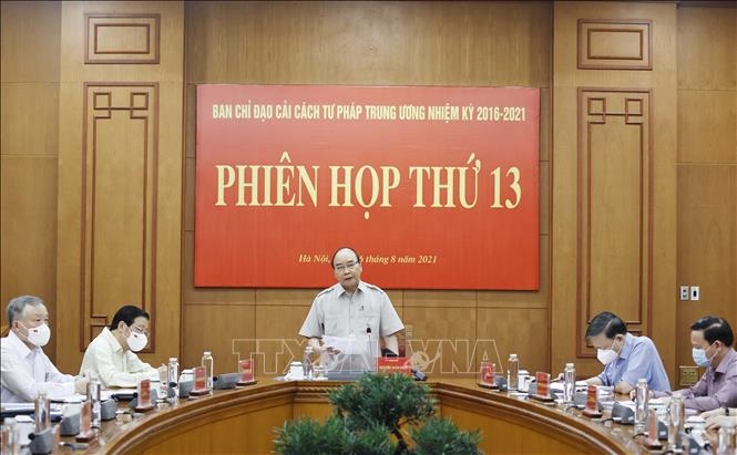 Staatspräsident leitet die 13. Sitzung des Zentralverwaltungsstabs für Justizreform