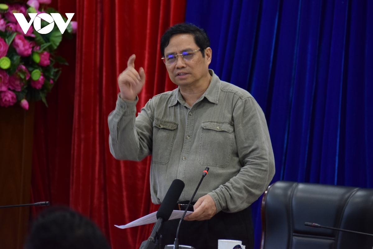 Premierminister Pham Minh Chinh tagt mit Leitern der Provinz Binh Duong