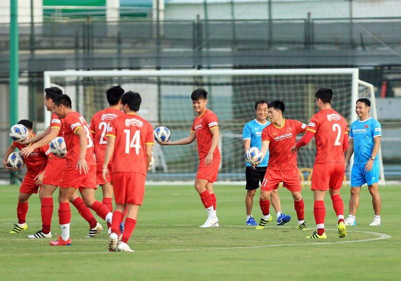 Vietnamesische Fußballmannschaft versammelt sich für Vorbereitung auf zwei Spiele im November