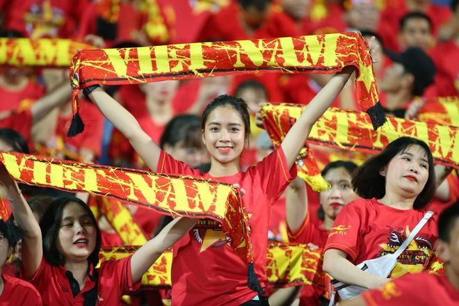 Stadion My Dinh darf Zuschauer für das Spiel zwischen Vietnam und China reinlassen