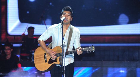 Sänger Ta Quang Thang präsentiert neues Album „In Mitte des Lebens”