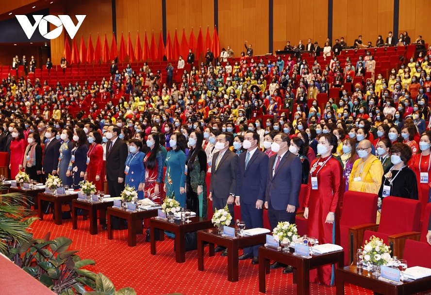 Premierminister: Das Potential und die Kreativität der vietnamesischen Frauen weiter fördern