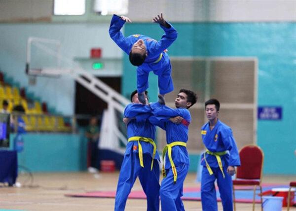 Auftritt vietnamesischer Kampfkunst Vovinam bei Eröffnungsfeier von SEA Games 31