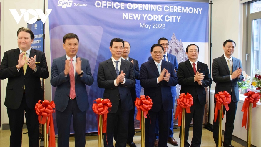 Premierminister Pham Minh Chinh nimmt an Eröffnung des FPT-Büros in New York teil