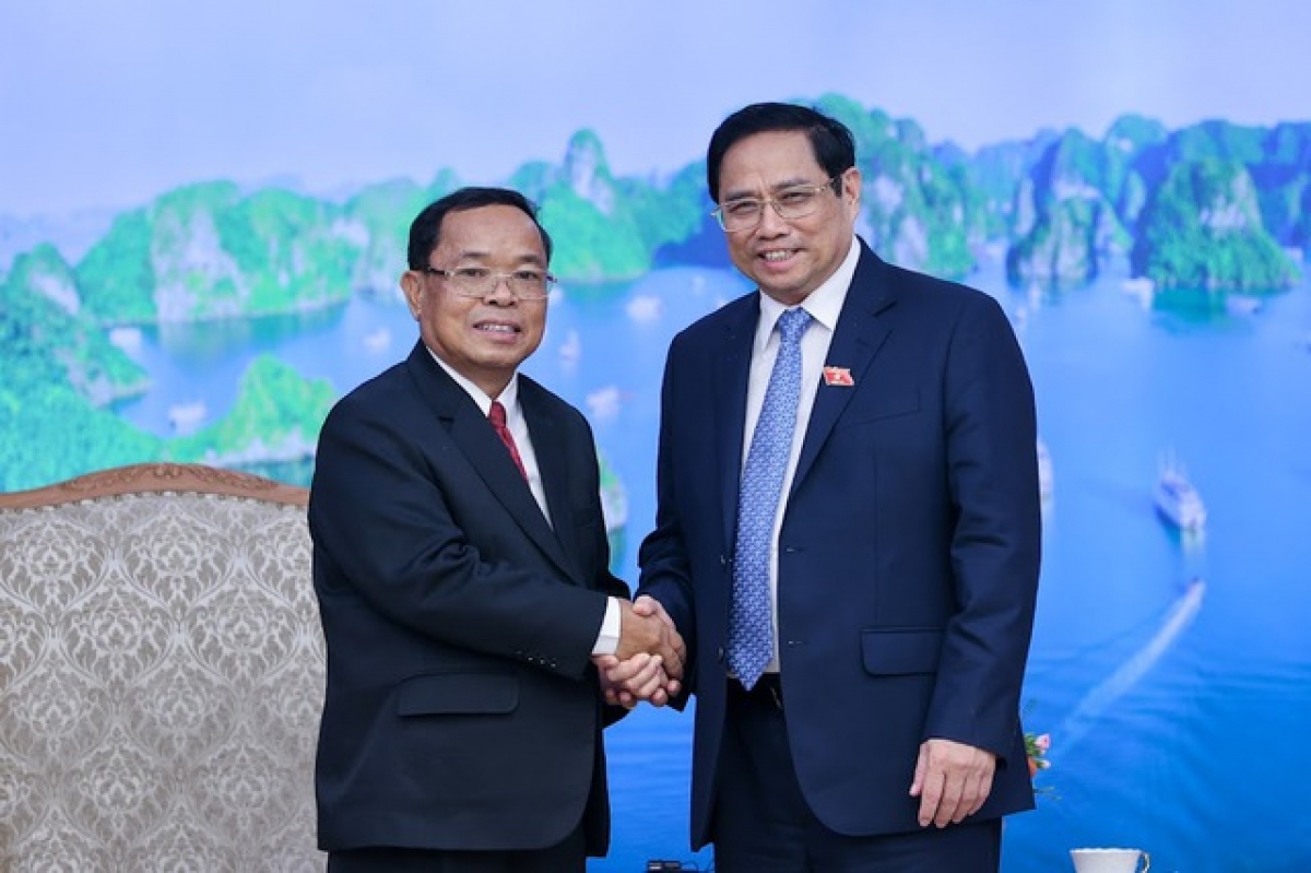 Premierminister: Beziehungen zwischen Vietnam und Laos sind besondere Beziehungen