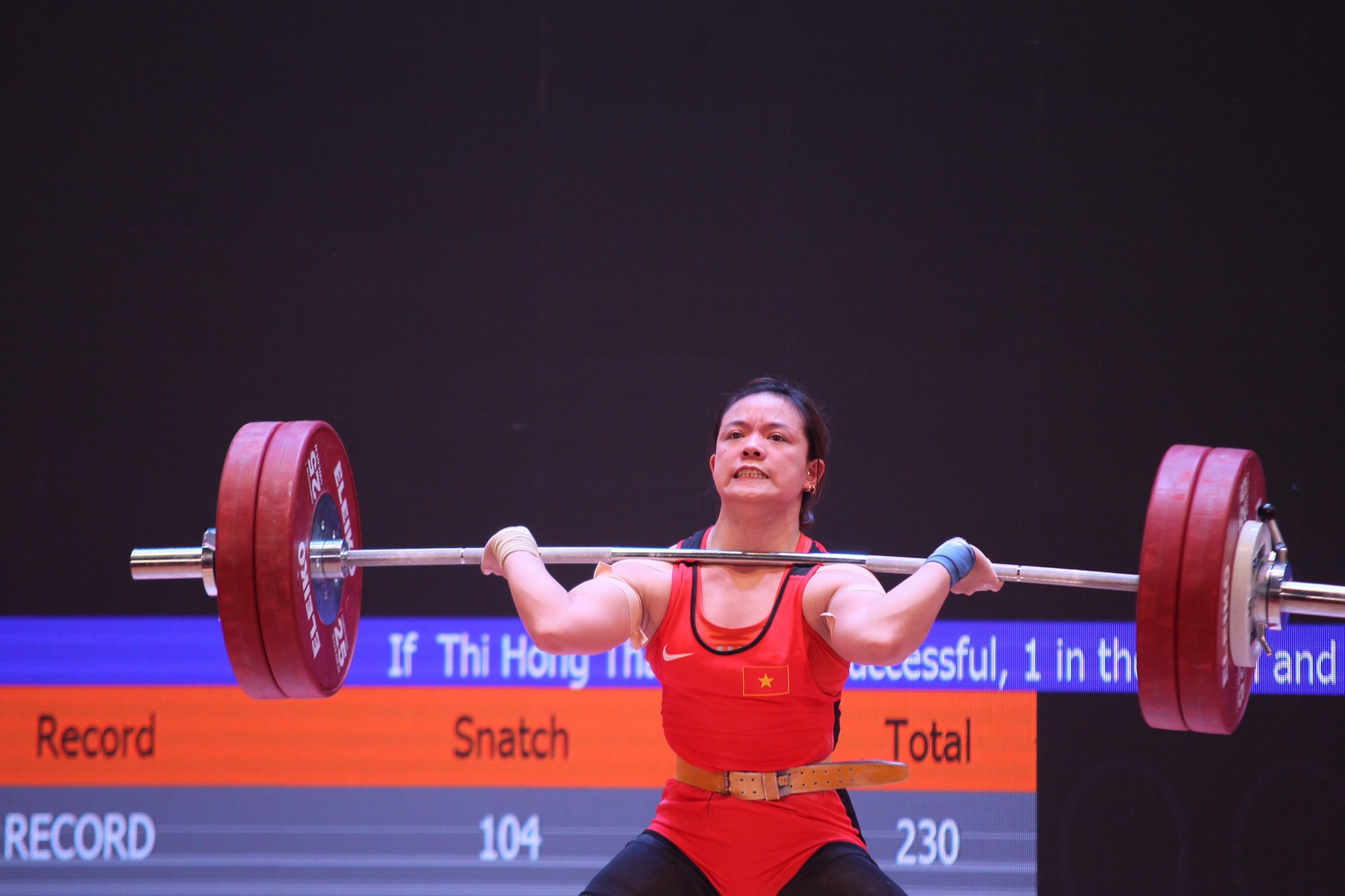 Gewichtheberin Pham Thi Hong Thanh gewinnt Gold-Hattrick im asiatischen Gewichtheben