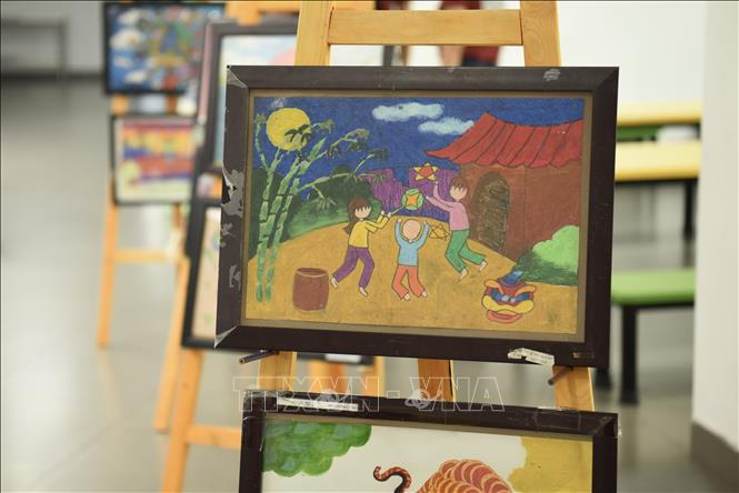 Malwettbewerb für Kinder mit der Botschaft “Ich liebe Vietnam”