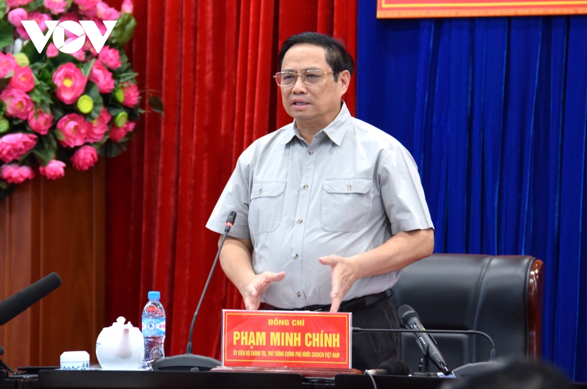 Premierminister Pham Minh Chinh tagt mit Leitern der Provinz Binh Duong