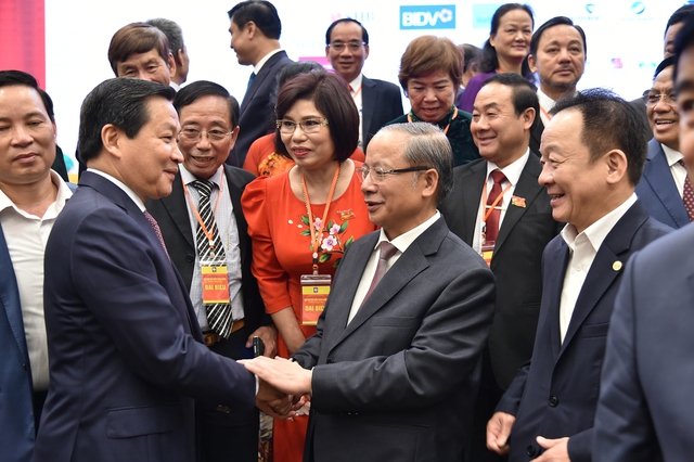 Unterstützung für Unternehmer und Unternehmergemeinschaft bei Entwicklung