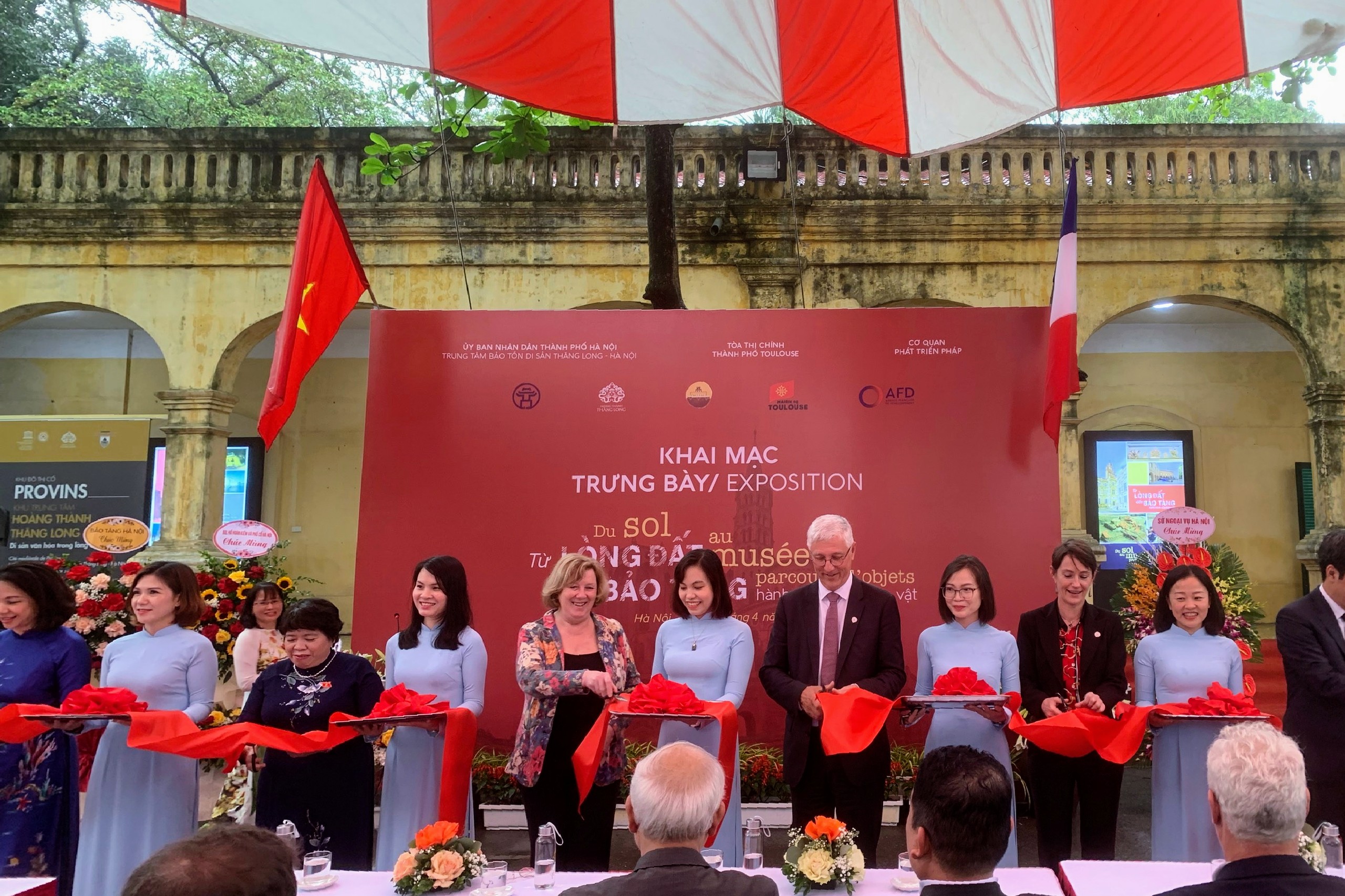 Ausstellung für Gegenstände der Thang Long-Zitadelle und der französischen Stadt Toulouse