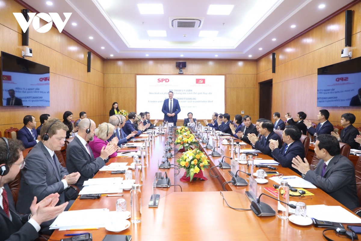 Delegation der Sozialdemokratischen Partei Deutschlands besucht Vietnam