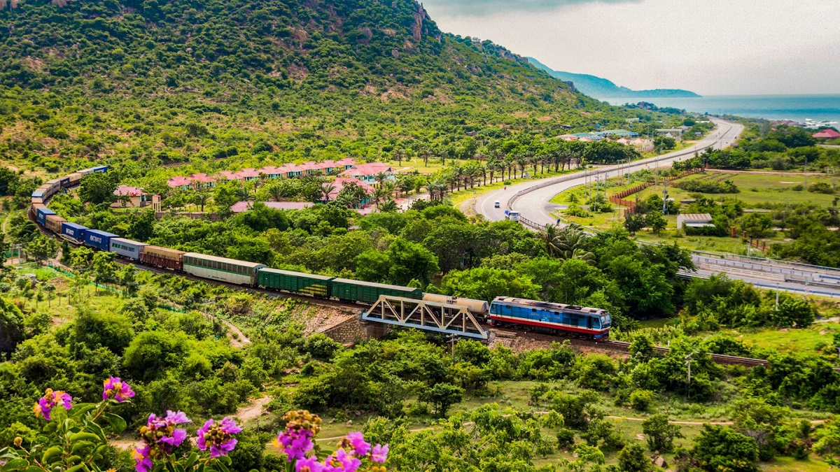 Nord-Süd-Eisenbahn Vietnams ist die schönste Eisenbahn der Welt