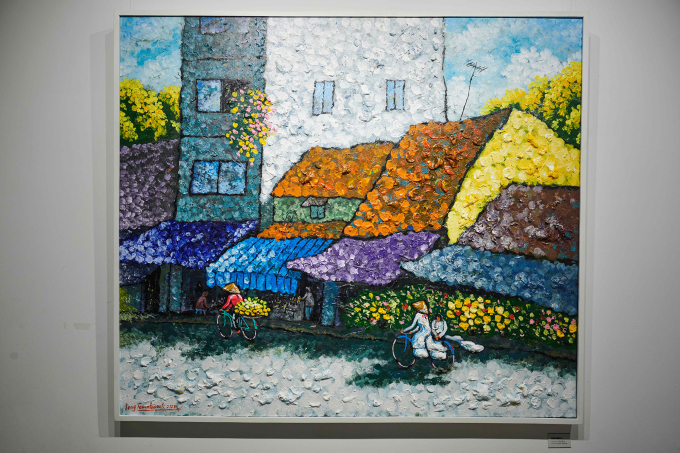 Blumenstraßen Hanois in Gemälde von Nguyen Hoang Long