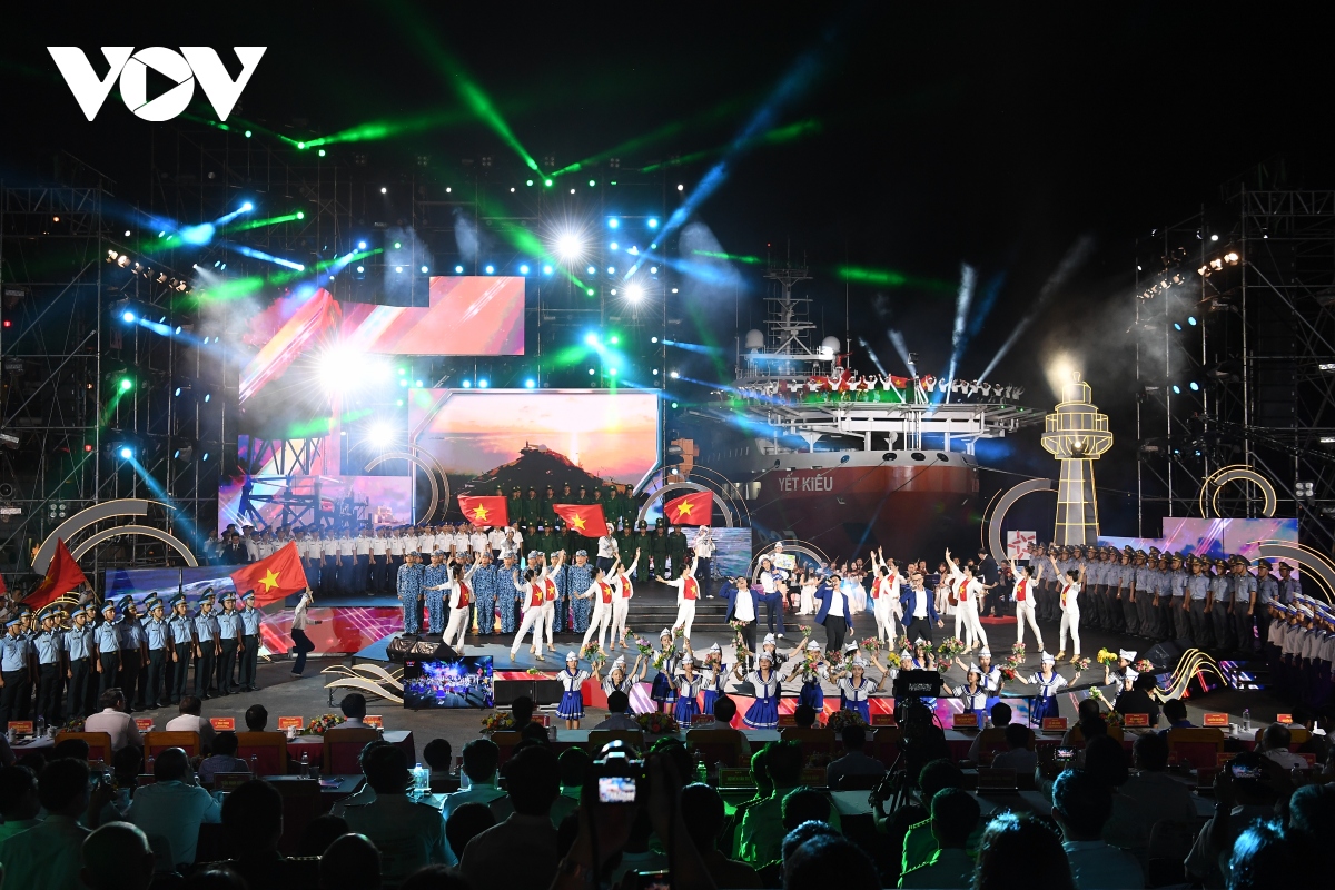 Parteibeschluss über Strategie zur Entwicklung der Meereswirtschaft