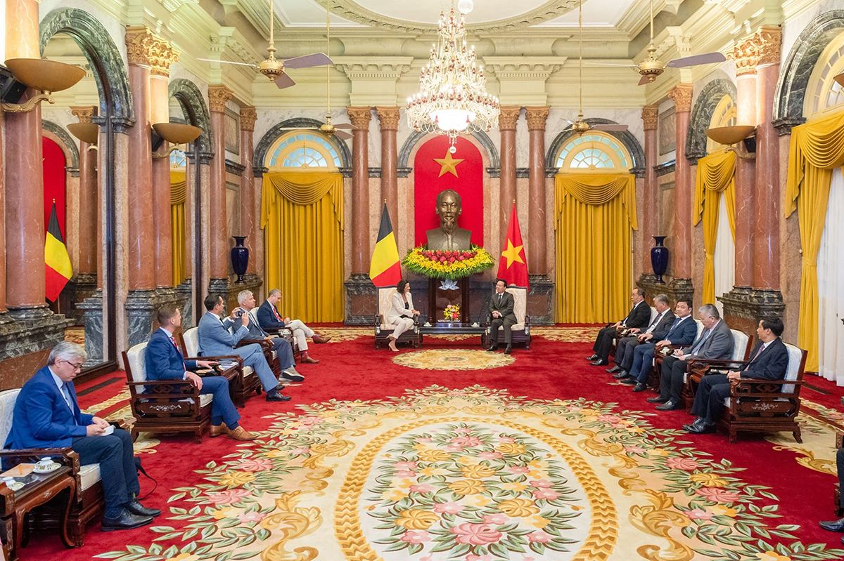 Staatspräsident Vo Van Thuong empfängt die Präsidentin des belgischen Senats Stéphanie D'Hose