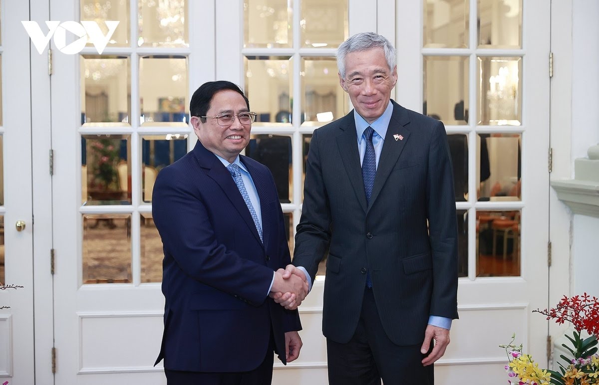 Neue Impulse für Beziehungen zwischen Vietnam und Singapur schaffen