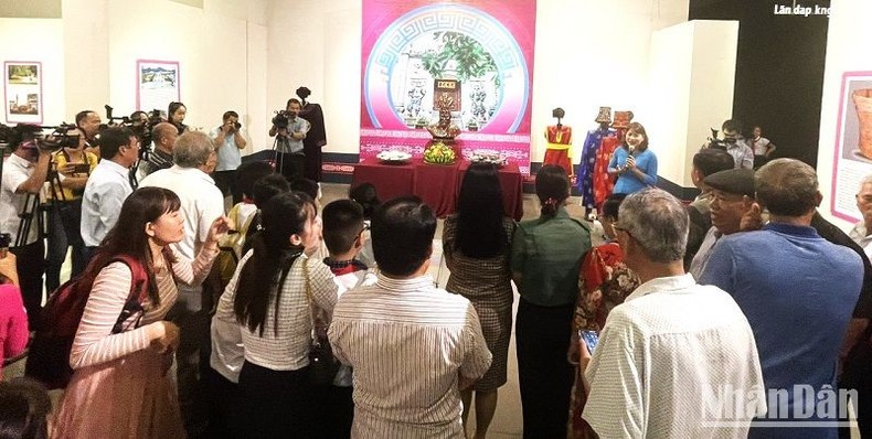 Ausstellung über den Ahnenkult der Hung-Könige und den Xoan-Gesang von Phu Tho in Dak Lak