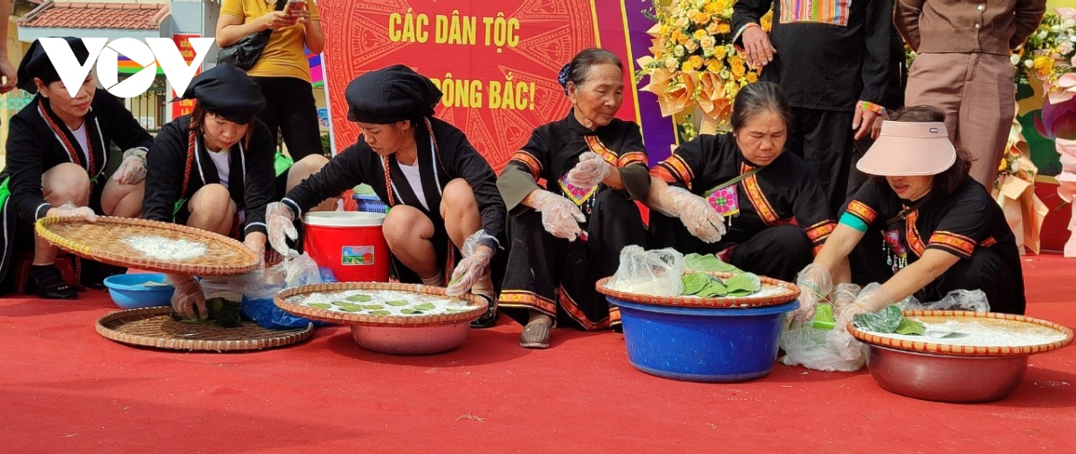 Kultureigenschaften der Volksgruppe der San Diu beim Hoang Can-Tempelfest