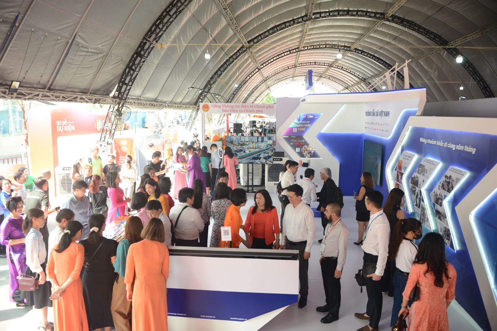 Lebhaftes Bild über die Entwicklung der vietnamesischen Presse