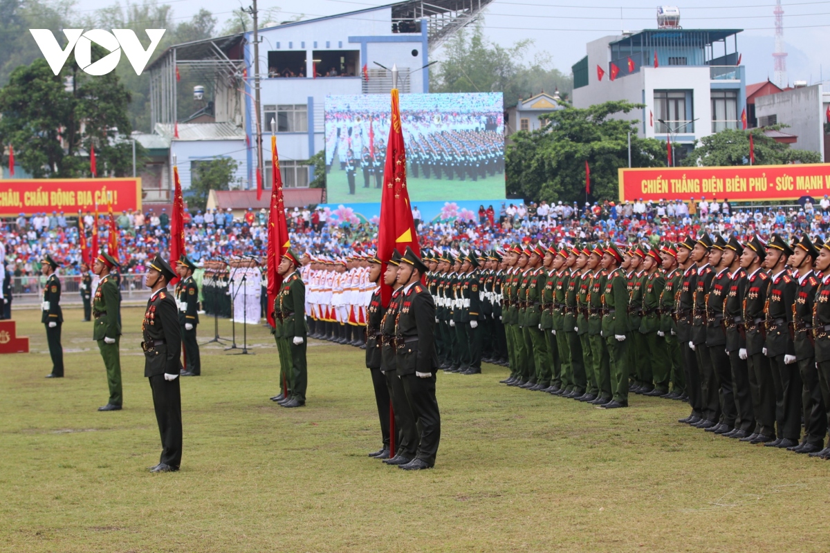 Feierliche Zeremonie zum 70. Jahrestag des Dien-Bien-Phu-Sieges