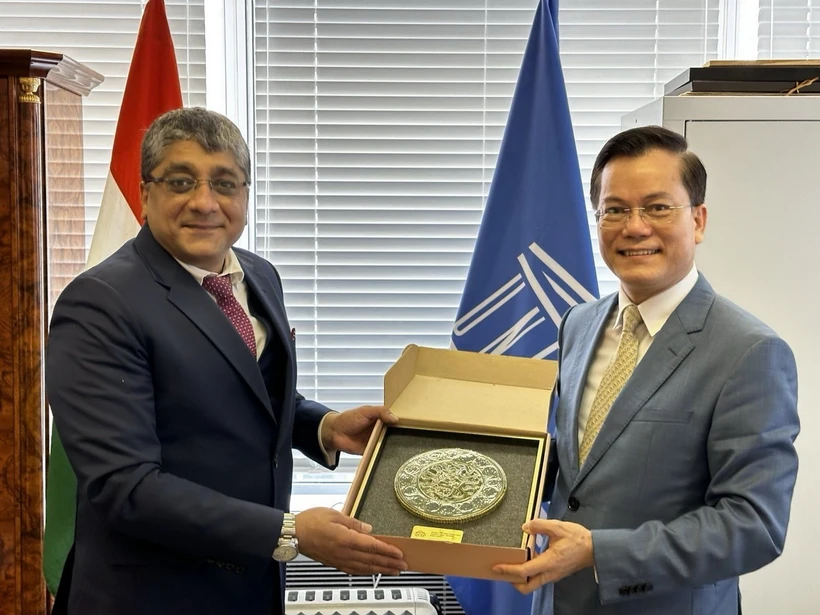 Vietnam verstärkt Zusammenarbeit mit UNESCO und Mitgliedsstaaten