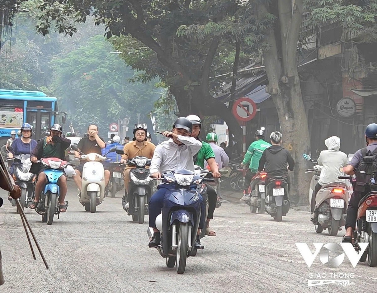 Verbot von Benzinfahrzeugen im Stadtzentrum – Neuer Schritt bei der grünen Änderung in Hanoi