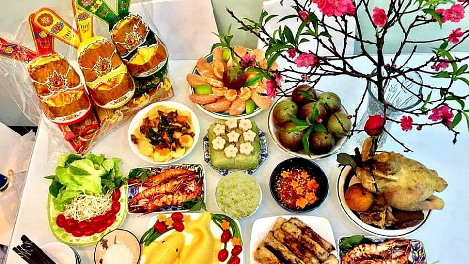 Das Fest der Küchengötter – Schönheit der traditionellen vietnamesischen Kultur