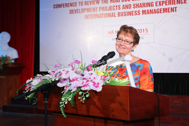 ໂຄງການພັດທະນາວິສາຫະກິດຂະໜາດກາງແລະນ້ອຍເມືອງຮ່ວາຍດຶກ,ຮ່າໂນ້ຍສ້າງກາລະໂອກາດພັດທະນາປະຊາຄົມ