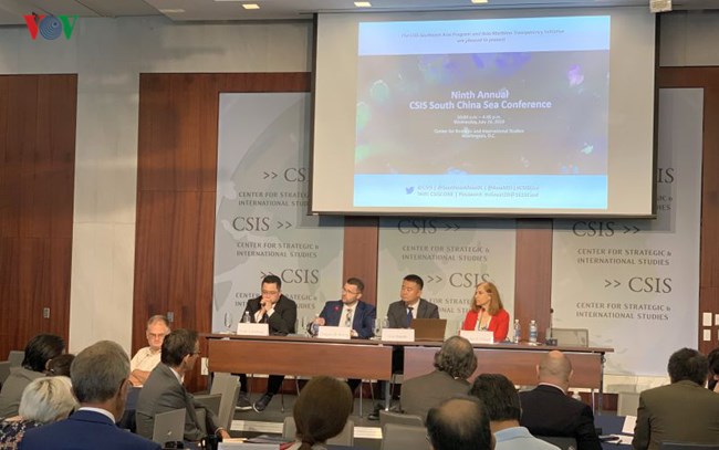 ນັກຮຽນຮູ້ສາກົນຄັດຄ້ານ ຈີນ ລະເມີດເຂດເສດຖະກິດຈຳເພາະ ແລະ ເຂດໄຫຼ່ທະວີບຂອງ ຫວຽດນາມ