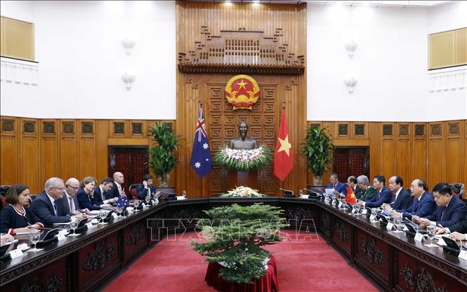 ທ່ານນາຍົກລັດຖະມົນຕີຫວຽດນາມຫງວຽນຊວັນຟຸກເຈລະຈາກັບທ່ານນາຍົກລັດຖະມົນຕີອົດສະຕາລີ Scott Morrison