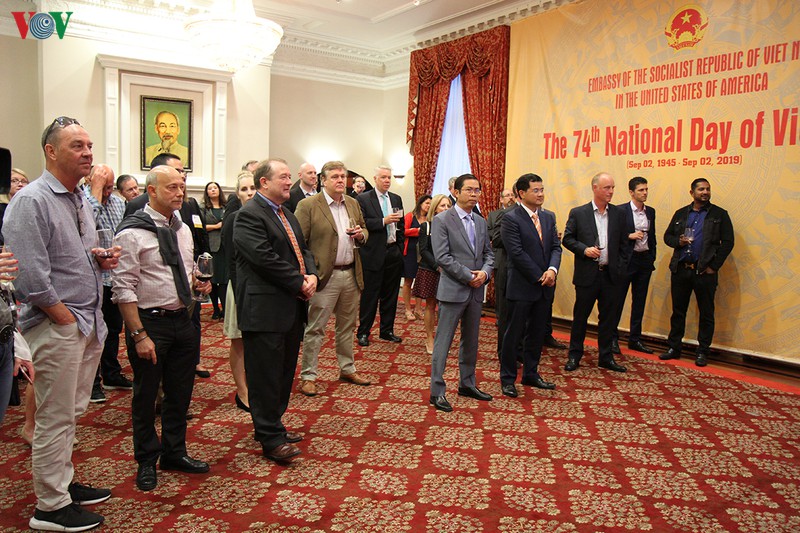 ບັນດາວິສາຫະກິດ ອາເມລິກາ ສືບຕໍ່ປາດຖະໜາຢາກຮ່ວມມືກັບ ຫວຽດນາມ ໃນຂົງເຂດສິນໃນນ້ຳ