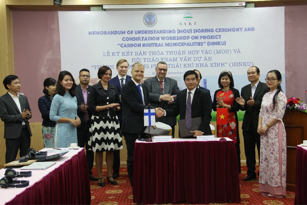 ແຟງລັງ ຊ່ວຍ ຫວຽດນາມ ສ້າງຮູບແບບ “ນະຄອນບໍ່ປ່ອຍອາຍພິດເຮືອນແກ້ວ”