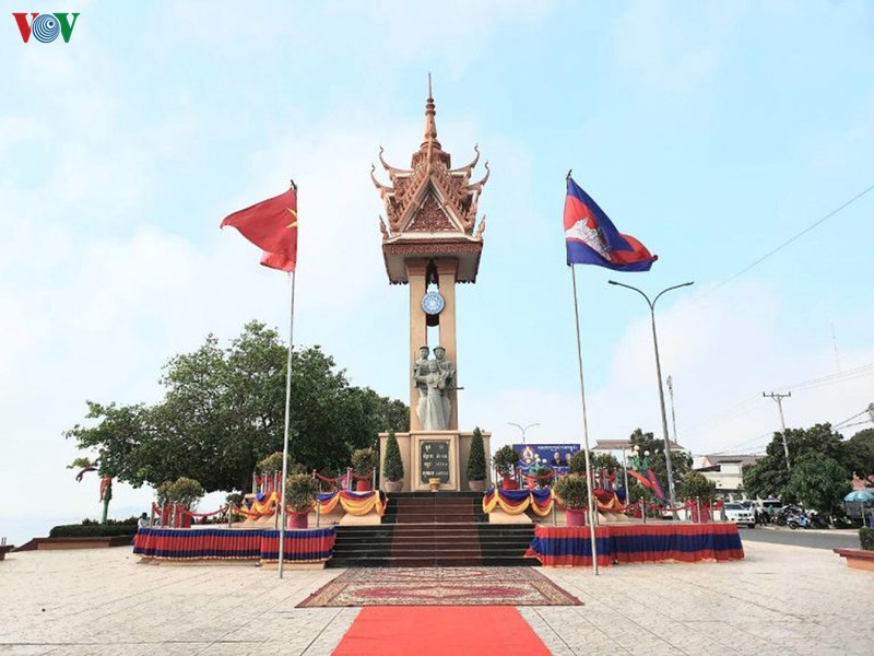 ເປີດສະຫຼອງອະນຸສາວະລີມິດຕະພາບ ຫວຽດນາມ - ກຳປູເຈຍ ຢູ່ແຂວງ Kampong Cham