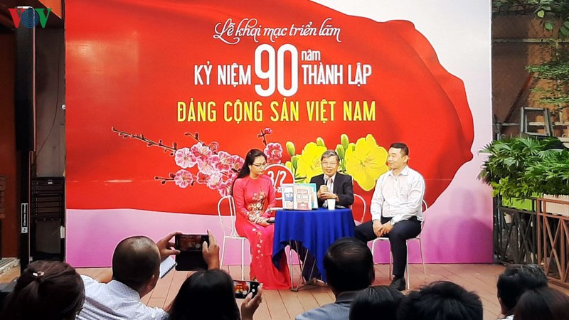 ໄຂສັບປະດາການເຄື່ອນໄຫວສະເຫຼີມສະຫຼອງ 90 ປີແຫ່ງວັນສ້າງຕັ້ງພັກກອມມູນິດ ຫວຽດນາມ