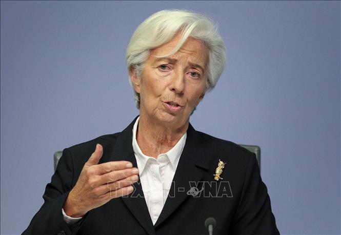ECB ຮັບຮອງເອົາໂຄງການດ່ວນມີມູນຄ່າ 750 ຕື້ເອີໂຣ