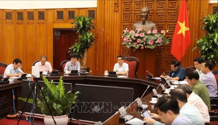 ເພີ່ມທະວີການຄວບຄຸມຄວາມສ່ຽງຕິດເຊືຶ້ອພະຍາດໂຄວິດ-19 ແຊກຊຶມຈາກພາຍນອກ
