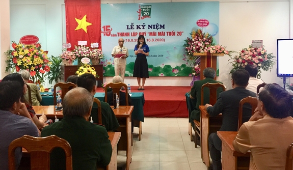 ກອງທຶນ “ອາຍຸ 20 ປີຕະຫຼອດໄປ” ສະເຫຼີມສະຫຼອງ 15 ປີແຫ່ງວັນສ້າງຕັ້ງ